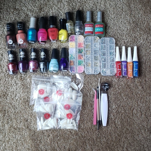 Random Accessories - 🌻Random Nail Supplies